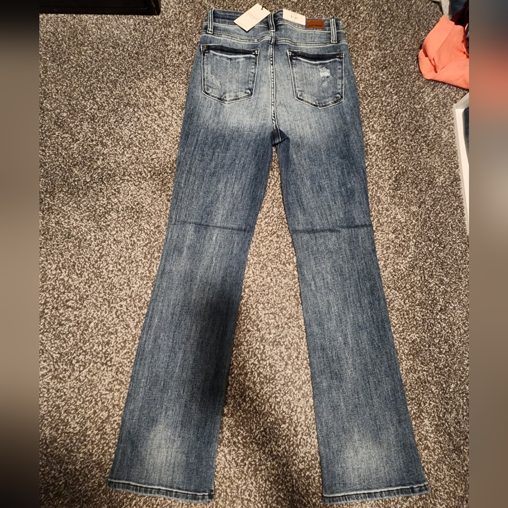 Judy Blue Bootcut Jeans - Picture 4 of 8